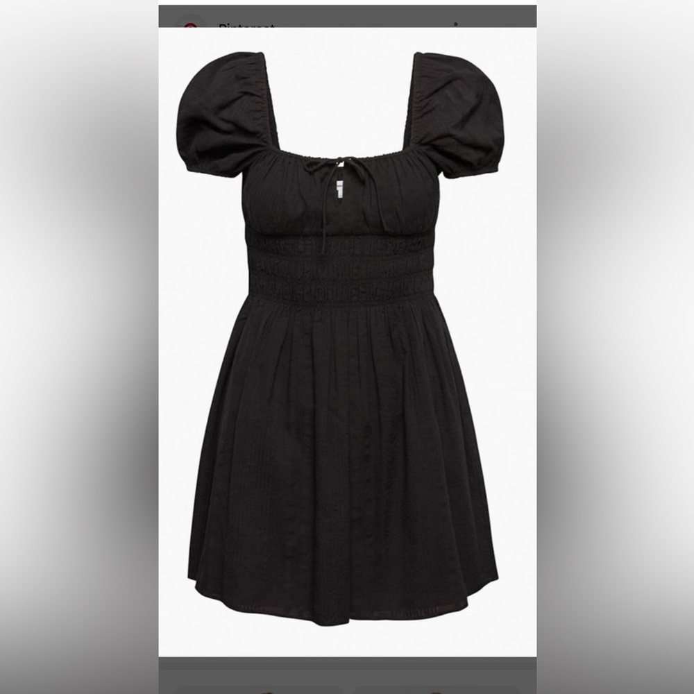 aritzia Sunday best Kay dress size medium black